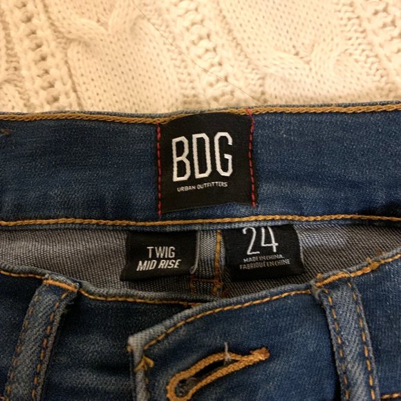 Urban Outfitters BDG Mid-rise Twig Jeans - Picture 9 of 12